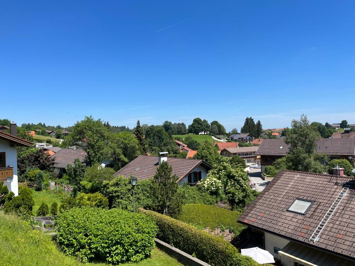 Schoener Ausblick Bad Kohlgrub Esterno foto